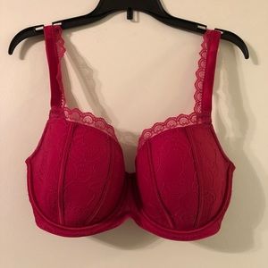 Sexy Raspberry Bra 32F / 32DDDD